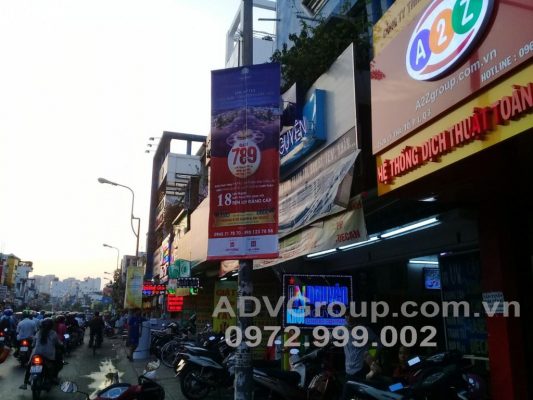 Dịch vụ treo băng rôn, treo phướn dọc giá rẻ - 100 Tấm 5 Treo bảng rông giá rẻ hcm advgroup.com.vn 5