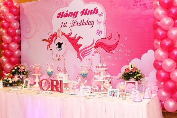 backdrop sinh nhật cho bé