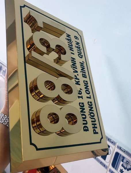 #1 Làm biển số nhà inox ăn mòn đẹp - Giá Tại Xưởng 2 bảng số nhà inox vàng chữ nổi đẹp khách hàng Quận 9