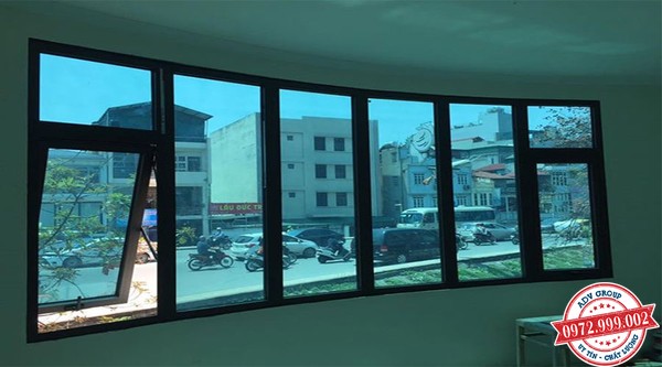 cửa sổ mở hất và ô đố nhôm xingfa