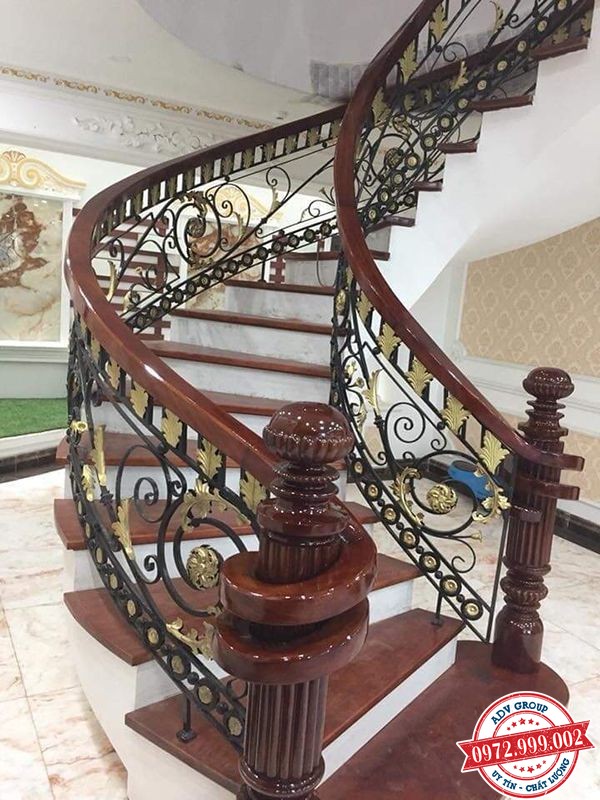 TOP 33+ Mẫu cầu thang sắt mỹ thuật đẹp - Độc Đáo 23 Mẫu cầu thang sắt mỹ thuật phối chi tiết đẹp
