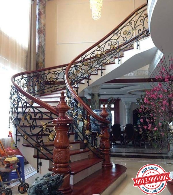TOP 33+ Mẫu cầu thang sắt mỹ thuật đẹp - Độc Đáo 20 Mẫu cầu thang sắt mỹ thuật xoắn ốc Biệt thự Cần Thơ