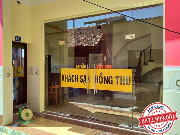 Báo giá thi công cửa kính cường lực đẹp giá rẻ 2020 8 cửa kính cường lực khách sạn