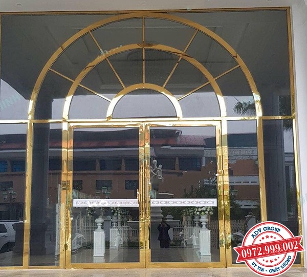 TOP 40+ Mẫu cửa kính cường lực đẹp, sang trọng nên xem 1 mẫu cửa kính cường lực đẹp