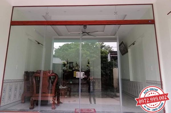 Báo giá thi công cửa kính cường lực đẹp giá rẻ 2020 14 Thi công cửa kính cường lực mở lùa đẹp