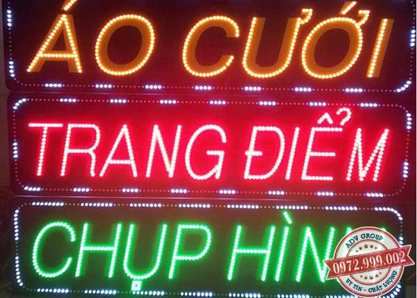 bảng hiệu led trang điểm, áo cưới