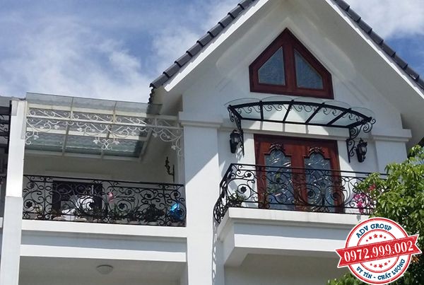 TOP 39+ mẫu Lan can kính, sắt mỹ thuật, inox Đẹp giá rẻ 25 24. mẫu lan can sắt mỹ thuật biệt thự bình phước