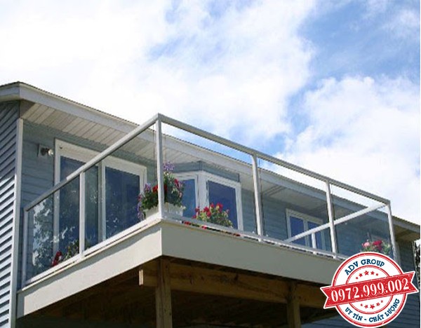 TOP 39+ mẫu Lan can kính, sắt mỹ thuật, inox Đẹp giá rẻ 12 12. Mẫu thiết kế ban công kính ở Đà Lạt