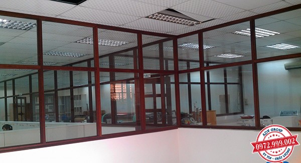 Báo giá thi công vách nhôm Kính giá rẻ 2020 12 thi công vách ngăn nhôm kính ở xưởng