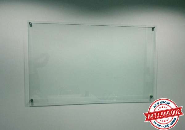 Lắp đặt BẢNG KÍNH CƯỜNG LỰC treo tường giá rẻ 2020 10 "<yoastmark