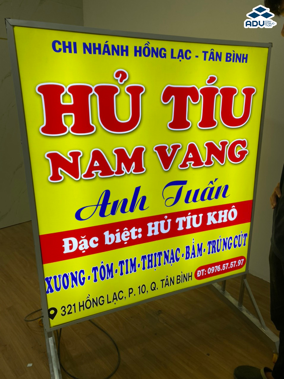 Bảng hiệu quảng cáo hộp đèn