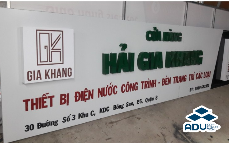 20+ Mẫu Bảng Hiệu Alu Chữ Nổi Đẹp, Bền, Chất Lượng Cao 2 Chi phí thiết kế, thi công biển hiệu alu chữ nổi