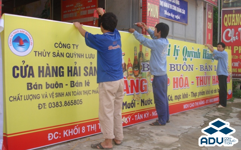 Thi công biển bạt khung sắt
