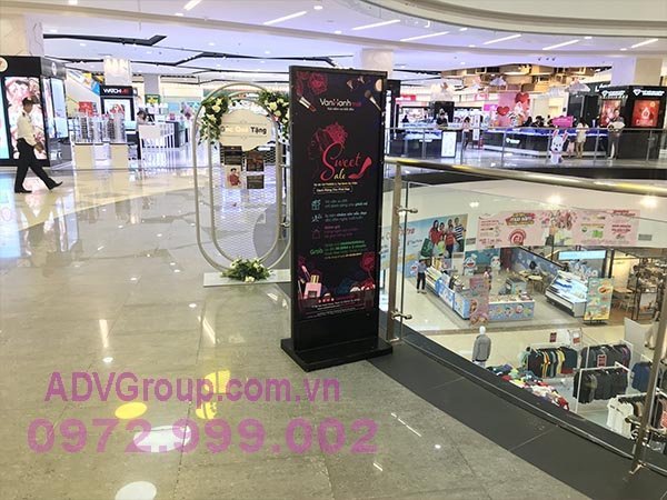 Standee khung sắt 0.8m x 2m giá rẻ 1 standee khung sắt 0.8x1.8m