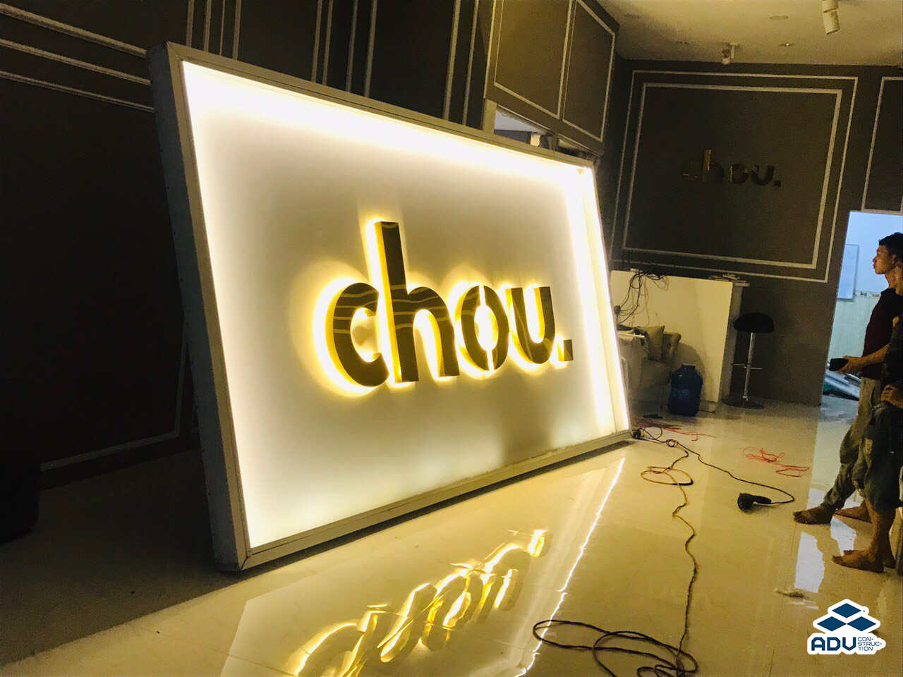 Làm bảng chữ nổi Inox led